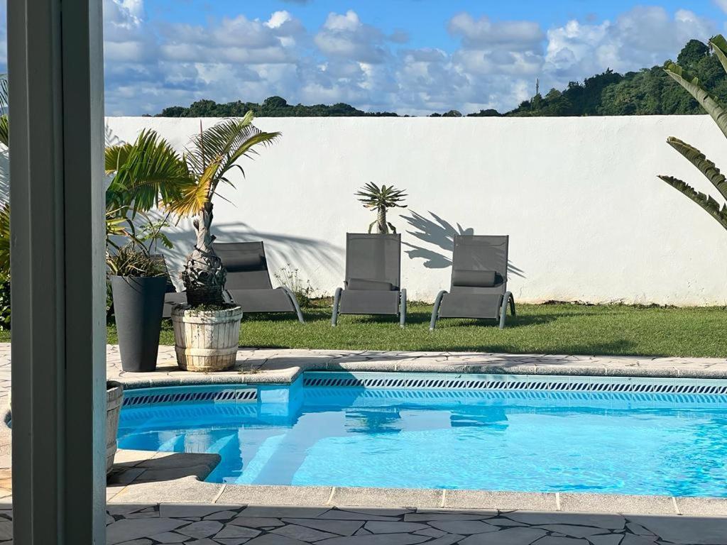 Superbe Villa Bwa Lele Riviere-Salee Екстериор снимка