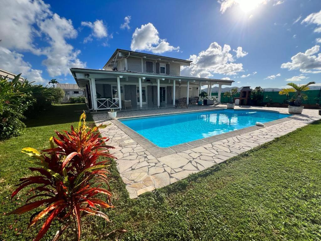 Superbe Villa Bwa Lele Riviere-Salee Екстериор снимка