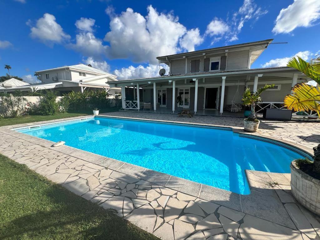 Superbe Villa Bwa Lele Riviere-Salee Екстериор снимка